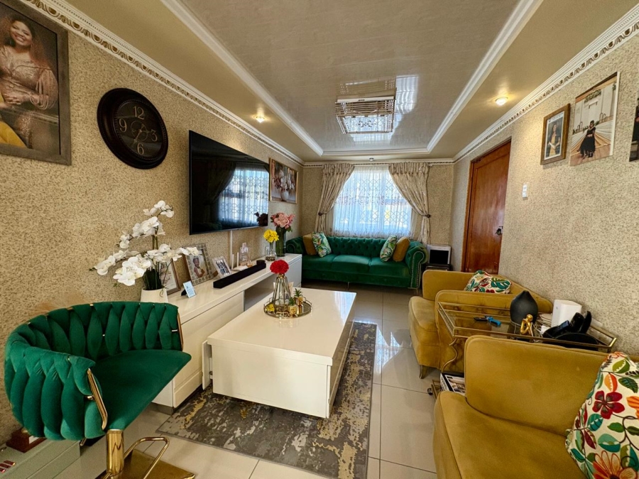 3 Bedroom Property for Sale in Amalinda Eastern Cape
